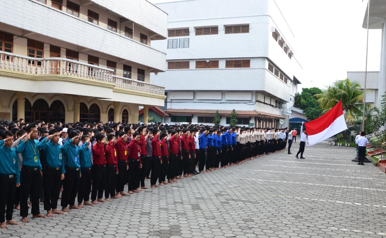 Sambut HUT RI, Ketum LDII :Pondok Pesantren Turut Serta Perjuangkan Kemerdekaan
