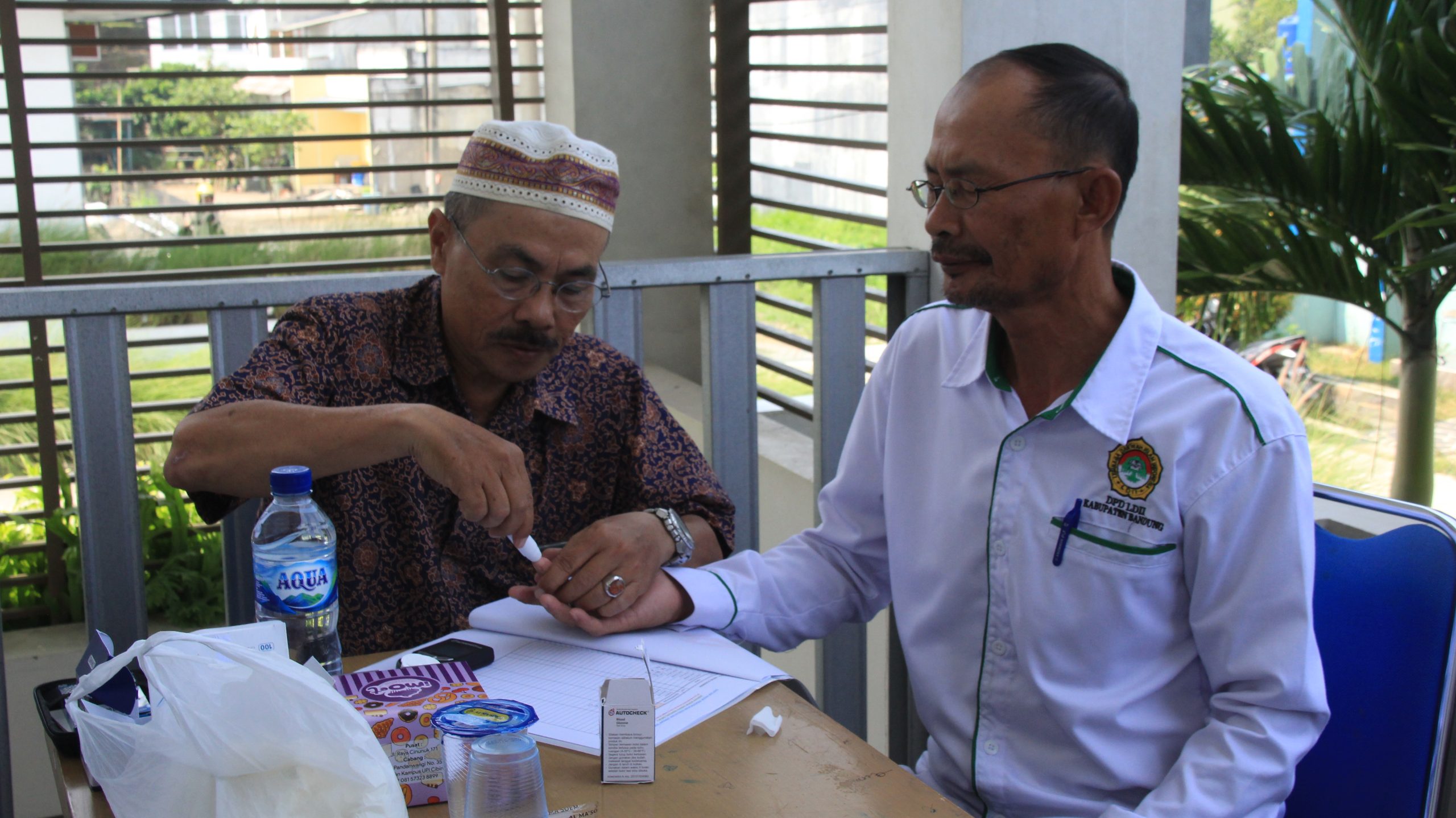 Dalam Rangka Hari Lanjut Usia Nasional, DPD LDII Bandung Gelar Pemeriksaan Kesehatan untuk Lansia