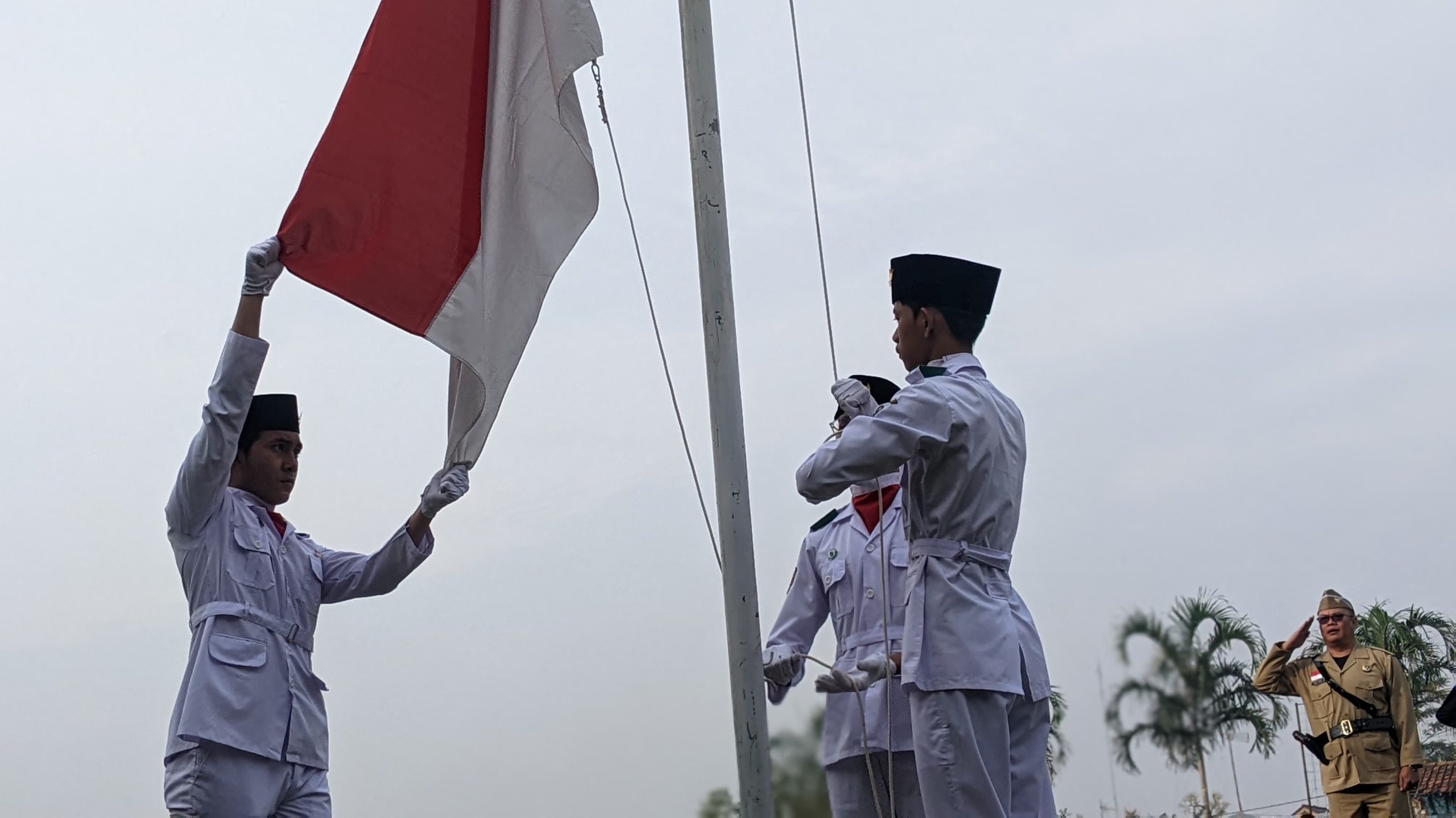 LDII Jawa Barat Gelar Upacara HUT Ke-79 RI  "Nusantara Baru Indonesia Maju"