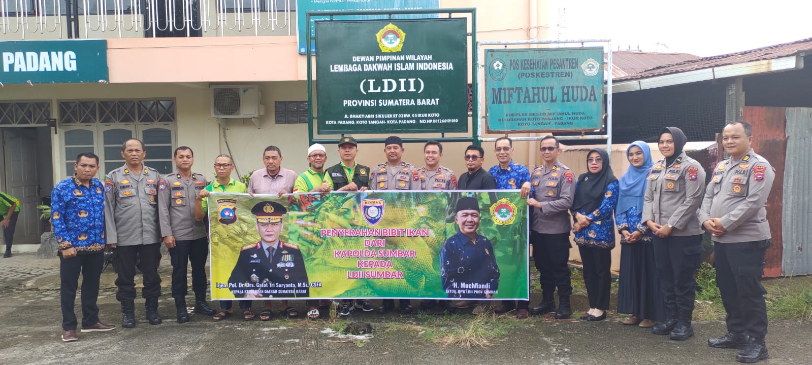 LDII Sumbar dan Polda Tebar 8.000 Bibit Ikan Dukung Ketahanan Pangan