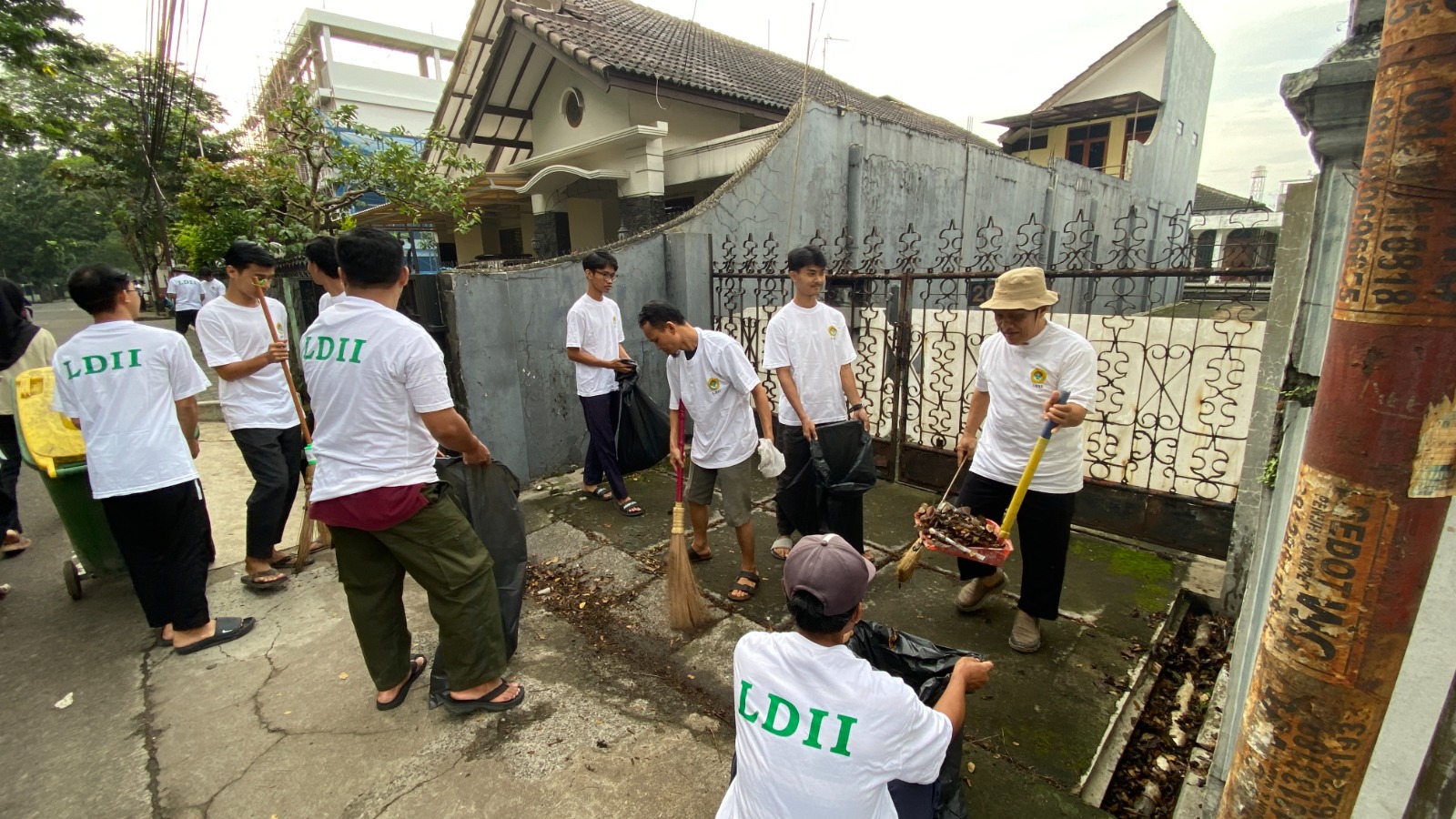 Dorong Kesadaran Lingkungan, LDII Kota Bandung Ajak Warga Pilah dan Olah Sampah
