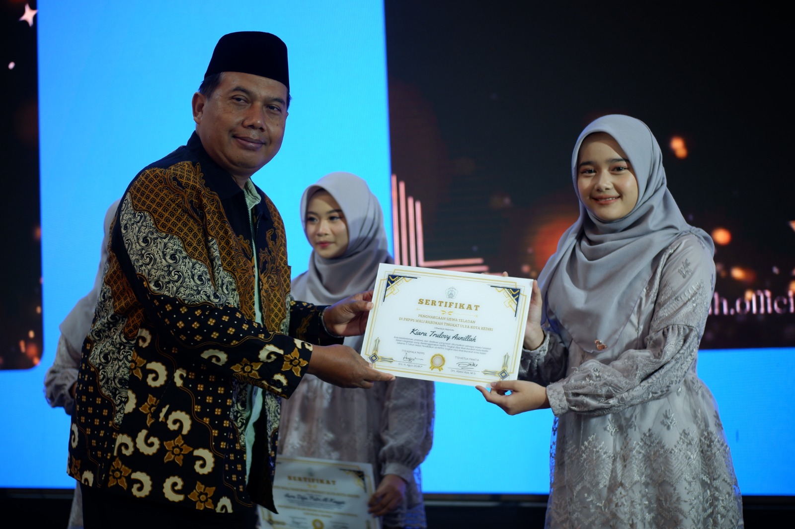 Lepas Santri PKPPS Ulya Wali Barokah, Ini Pesan Kepala Kemenag Kota Kediri